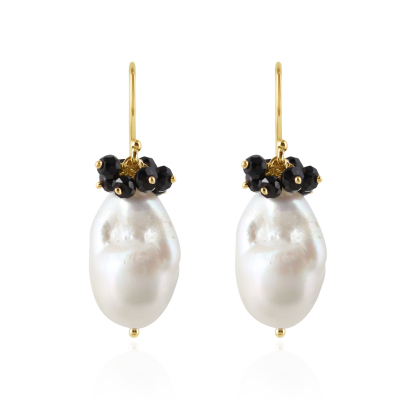 Pearl with Onyx Hanging earrings model E010176