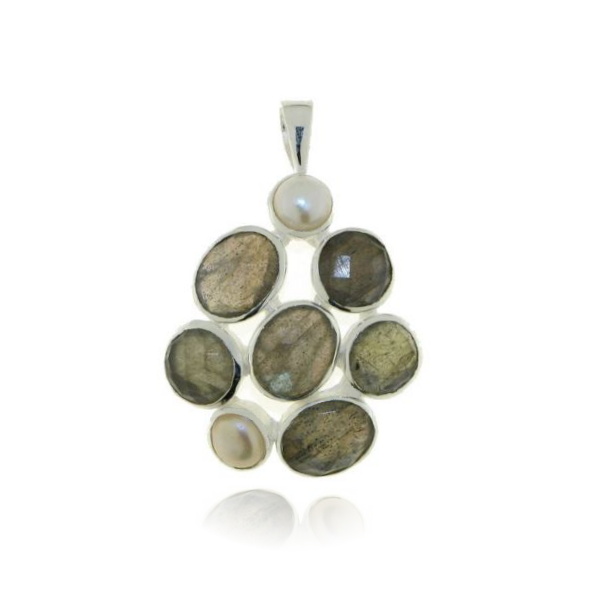 Labradorite Pendant model P5-039