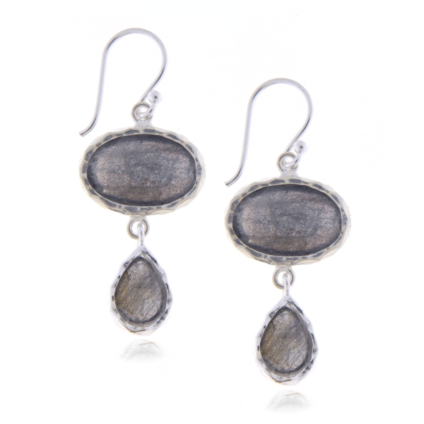 Labradoriet Oorhanger model E6-007