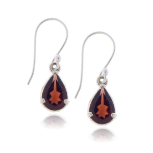 Garnet Hanging earring model E1-002