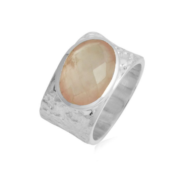 Rozenkwarts Ring model R5-041