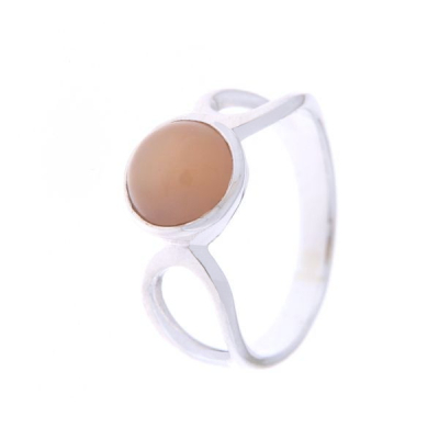 Moonstone, peach Ring model R9-030