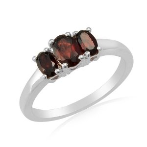 Garnet Ring model R7-009