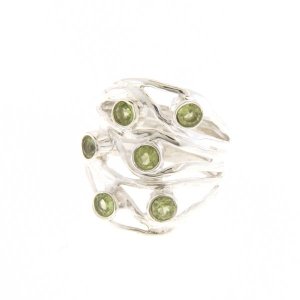 Peridot Ring model R9-015